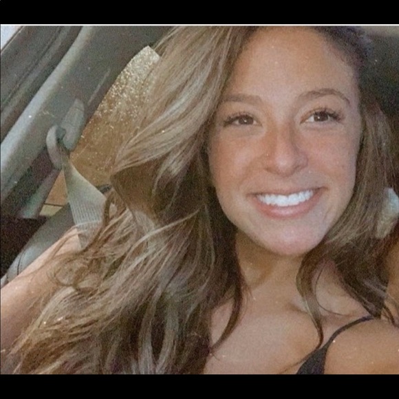 Hi Everyone! I’m spring cleaning! I will be posting new items everyday! - Picture 1 of 1